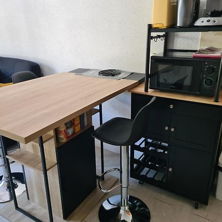 Agréable appartement-Résidence Le Panoramic Les Angles  Exterior foto