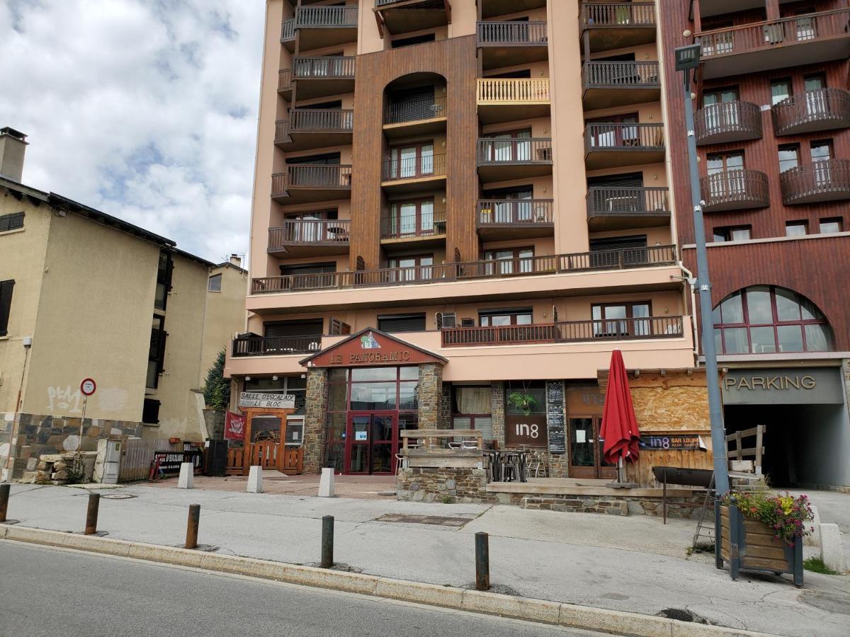 Agréable appartement-Résidence Le Panoramic Les Angles  Exterior foto